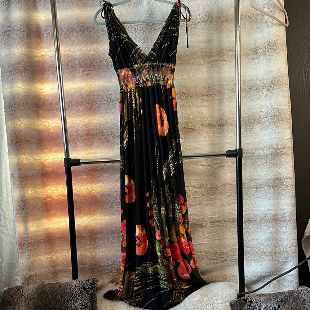 Elegant Black Floral Maxi Dress XL